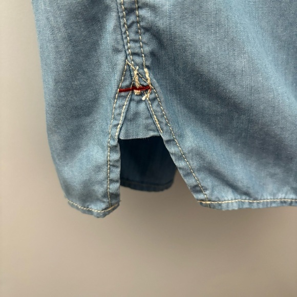 Lightweight Chambray Denim Long Sleeve Tunic Button Up Dress with Belt - Picture 3 of 13